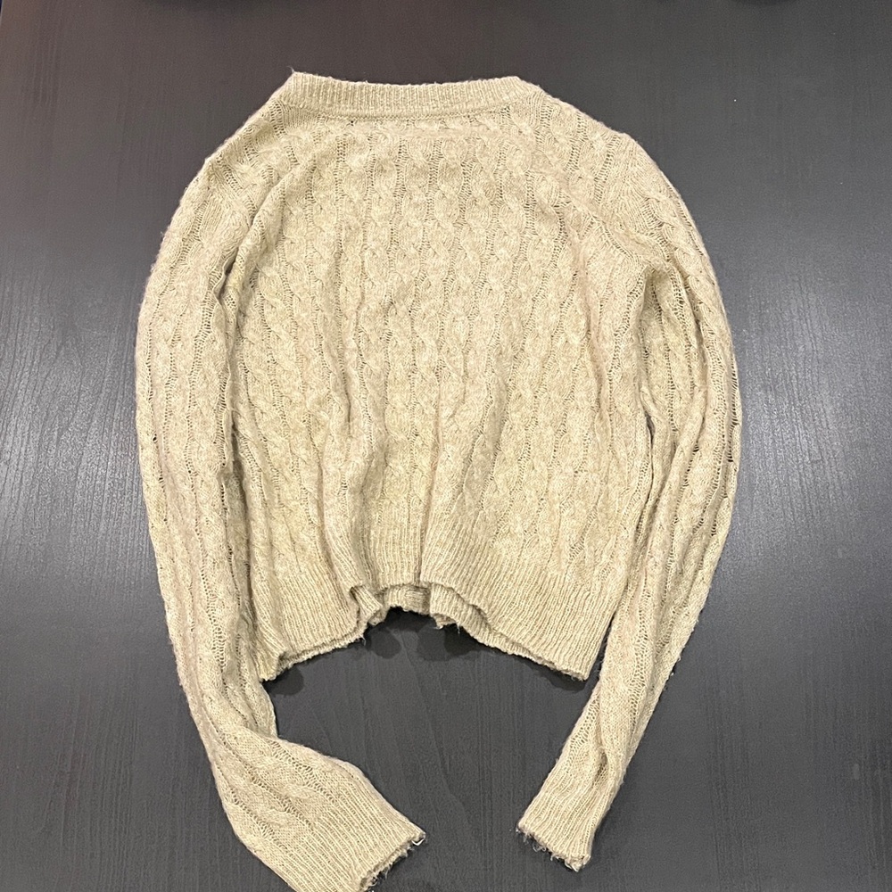 American Eagle Outfitters Cream Cable Knit Cardigan - Picture 4 of 4